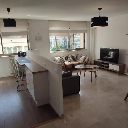 Etoile Apartment *